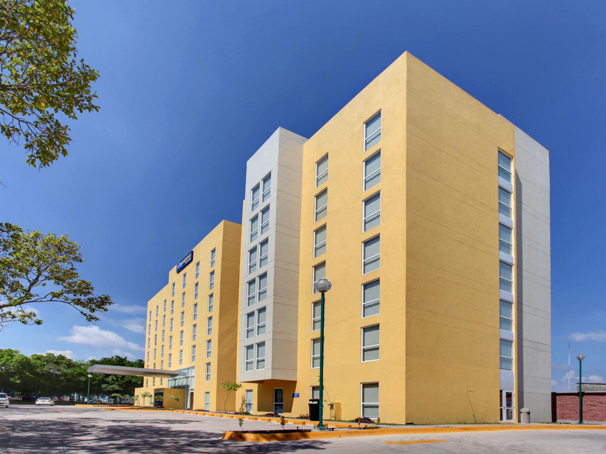 City Express Junior By Marriott Villahermosa Dış mekan fotoğraf